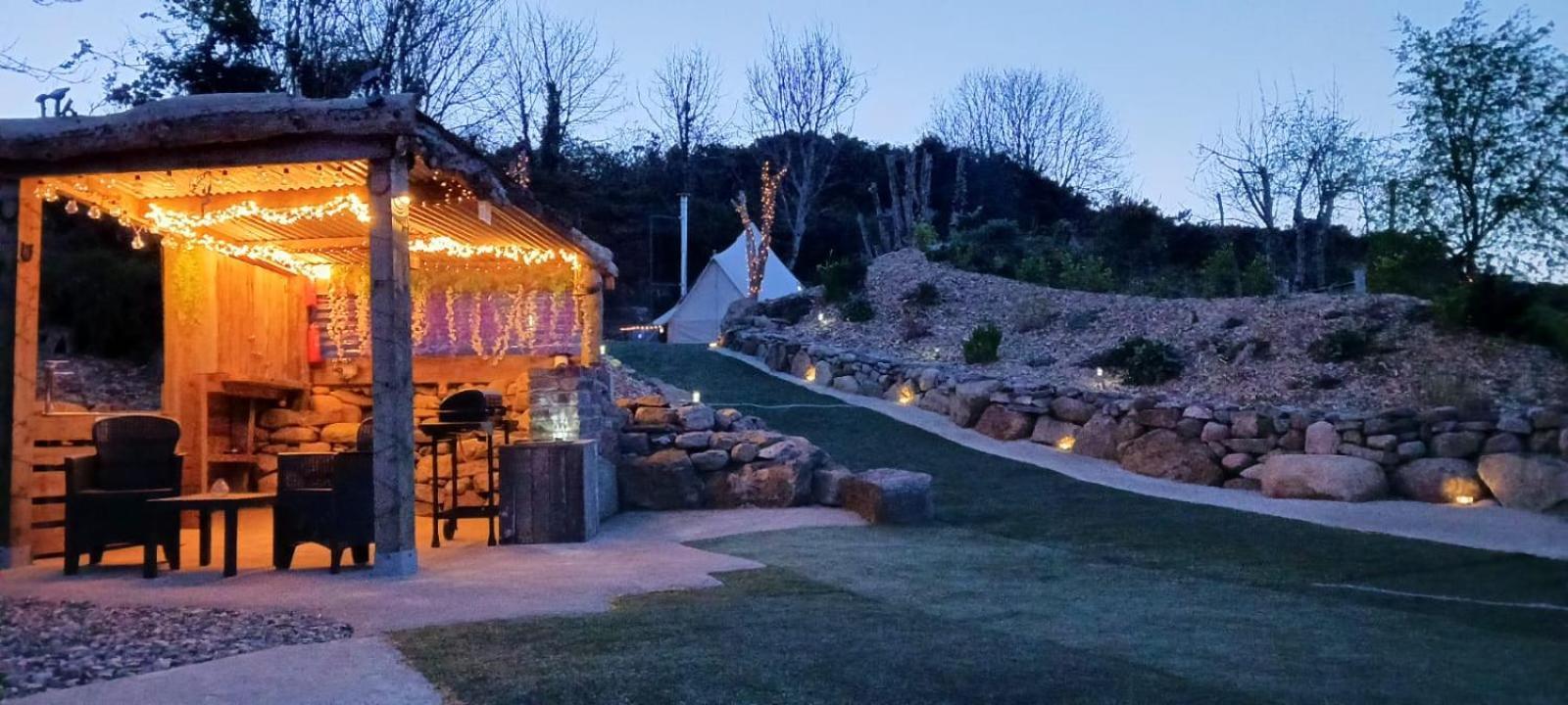 Luxury tent Fairy Cove At Rosemount Glamping *